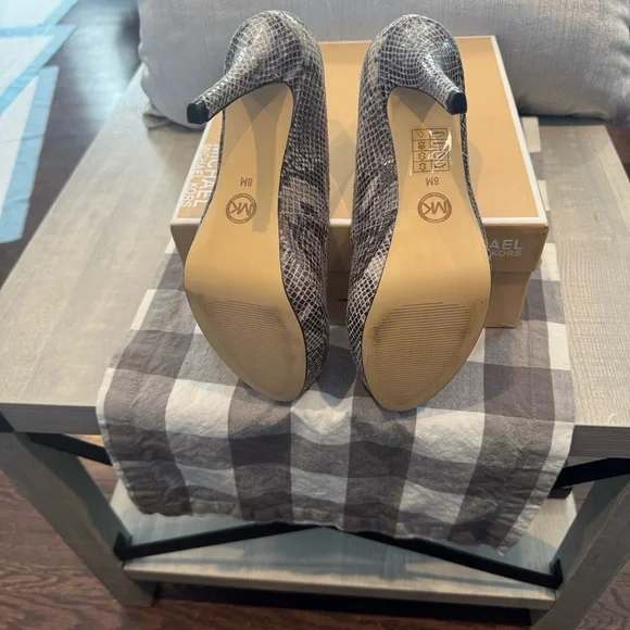 Michael Kors Snakeskin Heels - Black and Gray - Picture 6 of 9